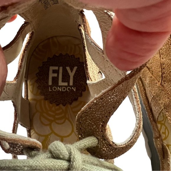 Fly London Yake Rose Gold Platform Sandal Size 38 - Picture 8 of 9